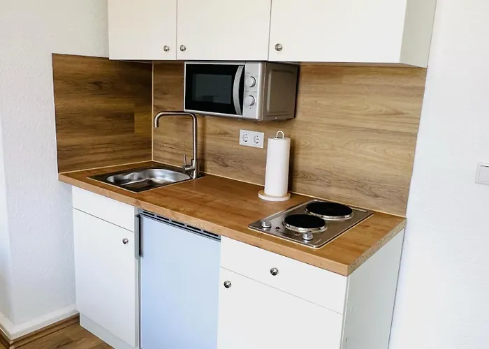 Hbf Zentrum Business Messe Duesseldorf * Дуйсбург